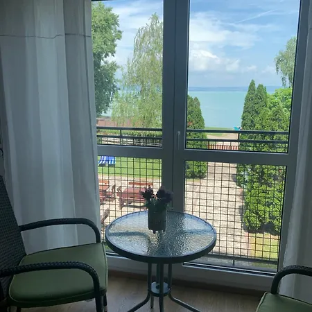 Apartment Sunset By The Siofok